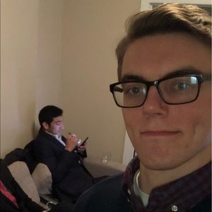 Meet your Posher, Connor